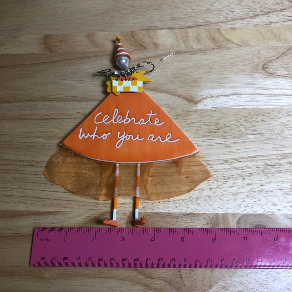 Dep 56 Ornament Wall Art Sandra Magsamen Celebrate Who You Are Fun Gift orange - Picture 7 of 8